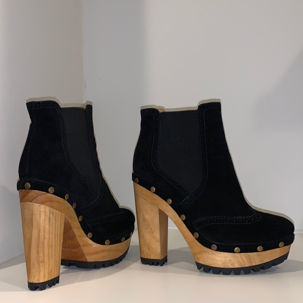 Polo Ralph‎ Lauren Camryn Suede Bootie.